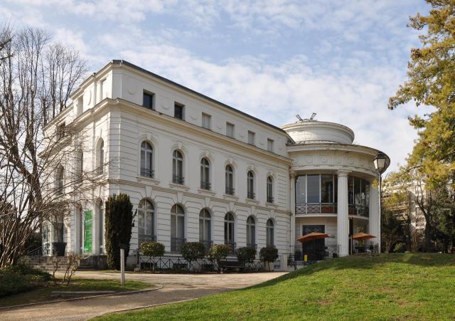 Cet édifice est répertorié dans la base Mérimée, base de données sur le patrimoine architectural français du ministère de la Culture, sous…