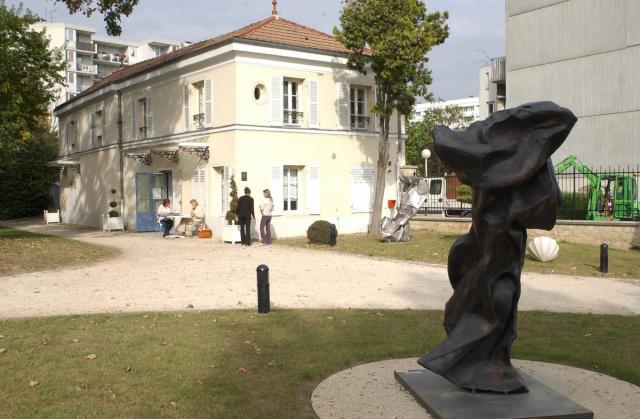Maison des arts de Bagneux (Hauts-de-Seine), ancienne demeure du docteur vétérinaire Henri Drieux, professeur à l'école nationale…
