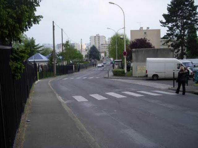 Avenue du Président Kennedy.