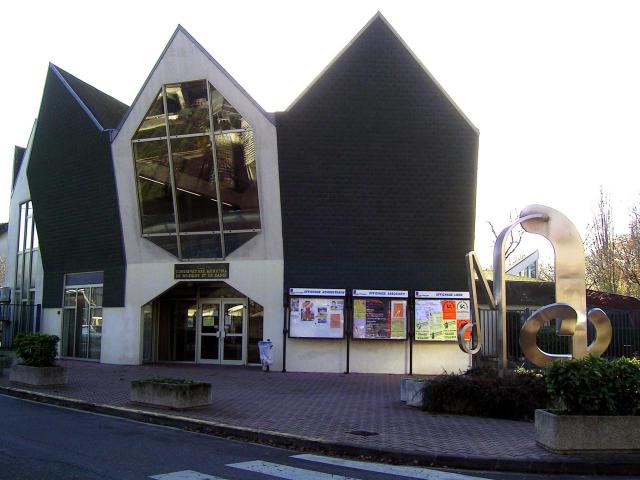 Livry-Gargan (France) - Le Conservatoire municipal de musique et de danse - Novembre 2006 Photo personnelle (own work) de Marianna
