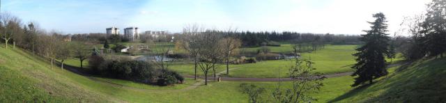 Vue panoramique du parc Robert Ballanger à Aulnay-sous-bois (France)