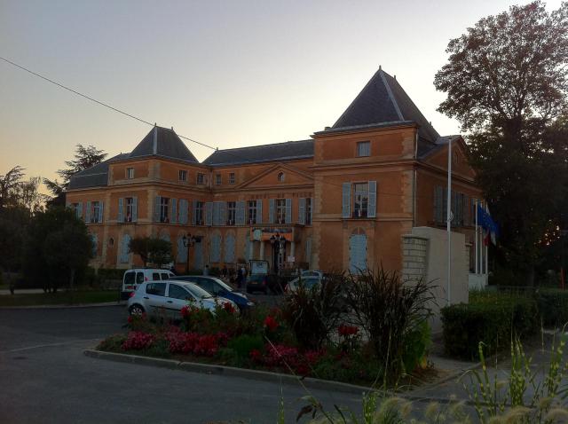 Mairie de Clichy, prise le 03 octobre 2011.