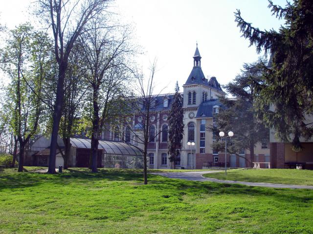 Le château, actuel établissement hospitalier Sainte-Marie, à Villepinte (Seine-Saint-Denis), France