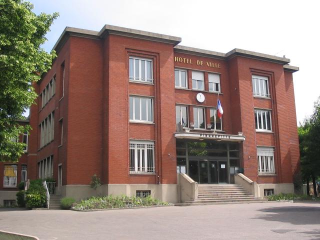 Mairie de Pierrefitte-sur-Seine (93). Je suis l'auteur du cliché pris au printemps 2005 Conditions d'utilisation…