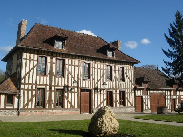Bibliothèque de Verrières (Aube) - France