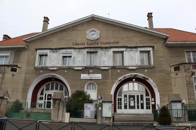 Groupe scolaire Michelet à Fontenay-sous-Bois.