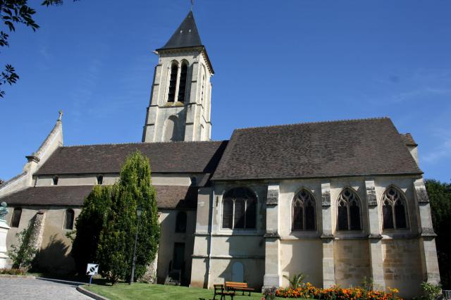 katholische Pfarrkirche Saint-Martin in Cormeilles-en-Parisis im Département Val-d’Oise (Île-de-France)