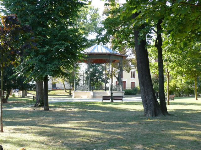 Montmagny (Val-d'Oise - Île-de-France - France) : Parc de la Mairie