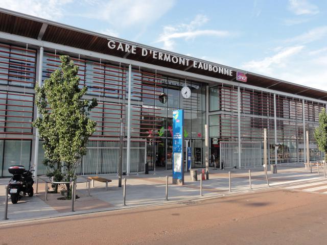 Gare d'Ermont - Eaubonne (Val-d'Oise).