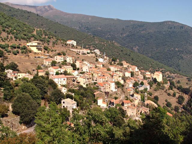 Asco - Le village