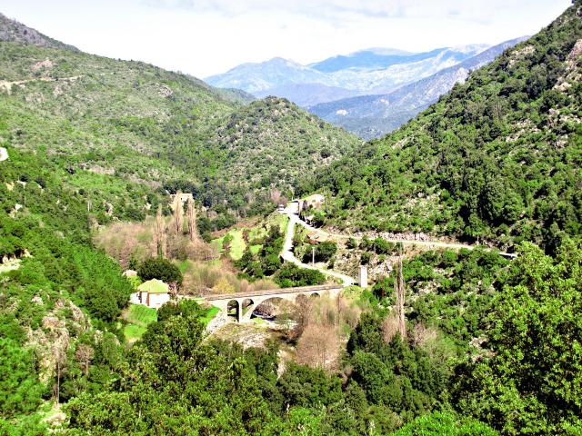 Lano - Le pont de Lano (D139) sur la Casaluna
