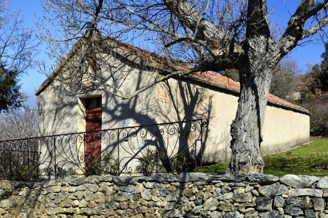 Santa-Lucia-di-Mercurio, Bozio (Haute-Corse) - Chapelle Saint-Roch dit San Roccu, probablement du XVIe siècle, plusieurs fois remaniée…