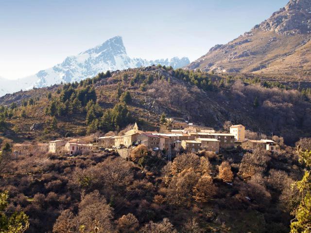 Albertacce (Corsica) - Vue de Calasima avec Paglia Orba