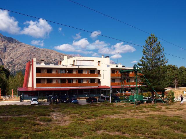 Albertacce, Niolo (Haute-Corse) - Station de ski de Vergio : hôtel Castel de Vergio