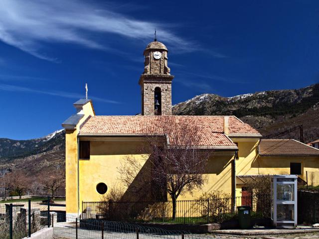 Casamaccioli (Corsica) - L'église de la Nativité