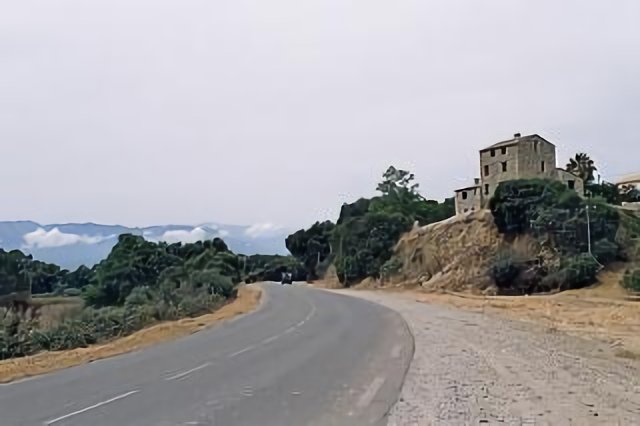 corsica ...úton