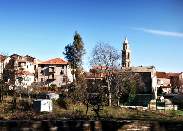 Vezzani (Corse) - Vue du centre du village