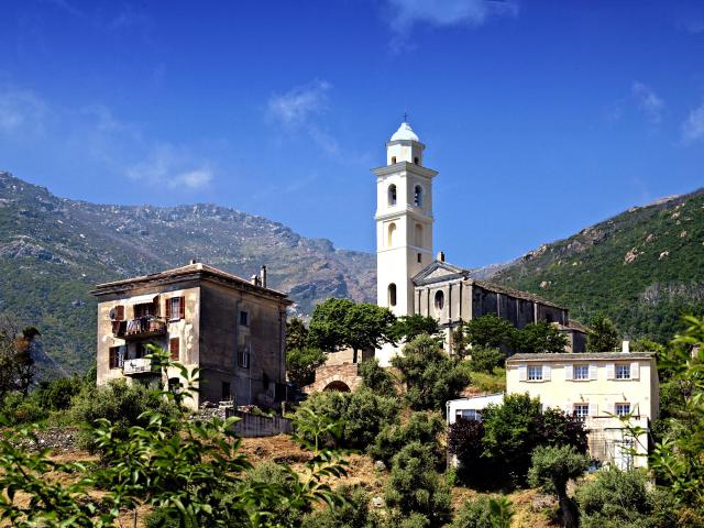 Santa-Maria-di-Lota (Corsica) - Église Santa-Maria Assunta au hameau de Mandriale