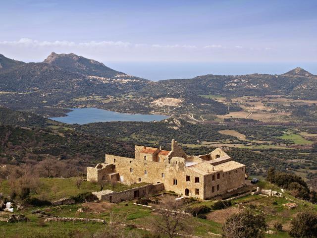 Speloncato (Corsica) - Ancien couvent et barrage de Codole