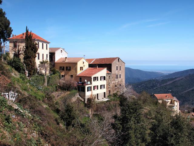 Campile, Castagniccia (Corse) - Hameau de Vergagliese