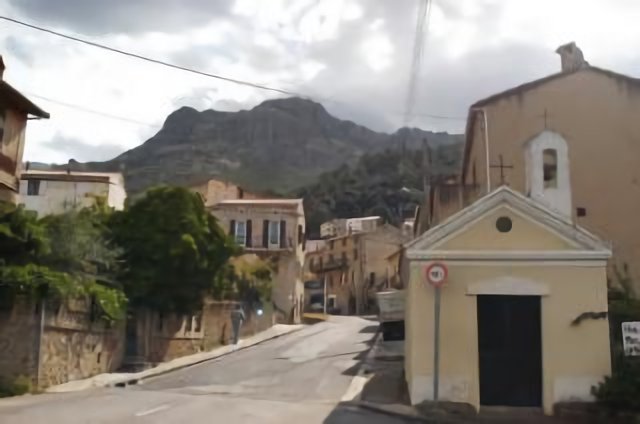 GR20 ¤ Dans le village