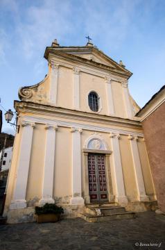 Verdèse, Castagniccia (Corse) - Entrée de l'église San Sebastianu