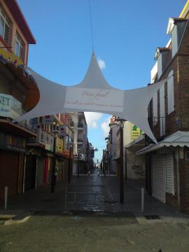 Fort de France, rue commerçante, le 25 décembre 2008