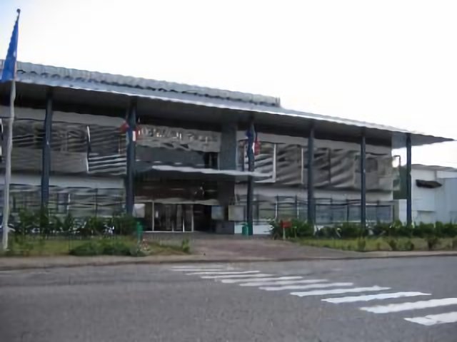 description: Nouvelle mairie de Matoury auteur : didwin