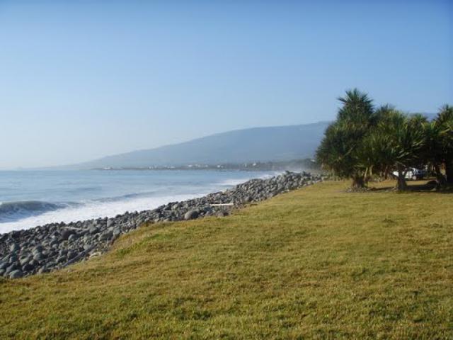 Bord de mer rivière des roches Bras Panon