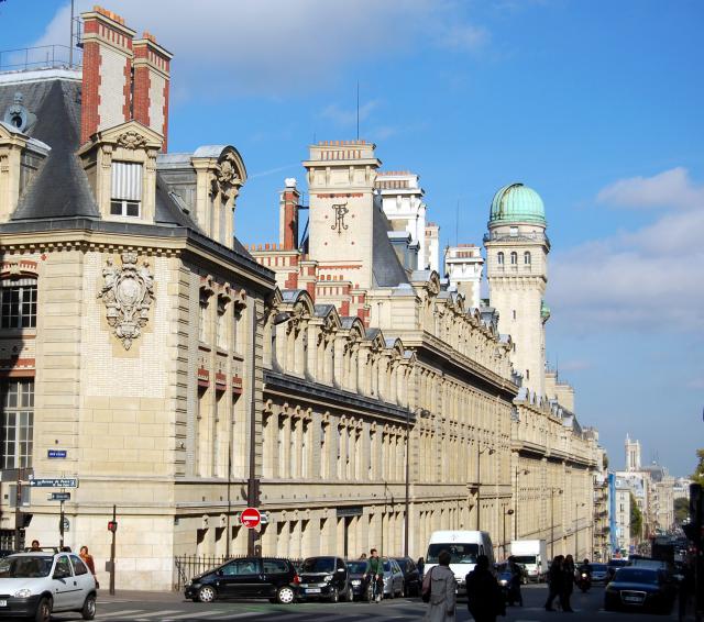 Université de la Sorbonne côté rue Saint-Jacques, Ve arrondissement, Paris, France