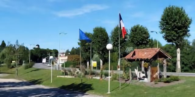 Entrée sud de St-Etienne-du-Bois