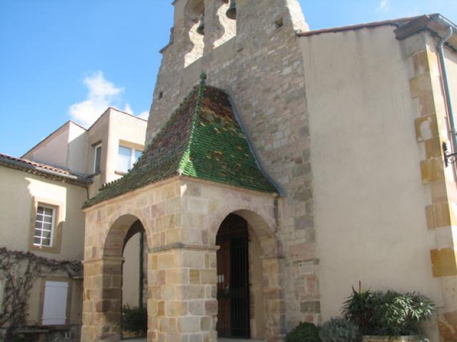 Malras, porche de l'église