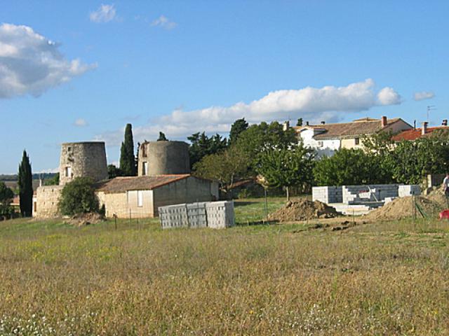 Moulins
