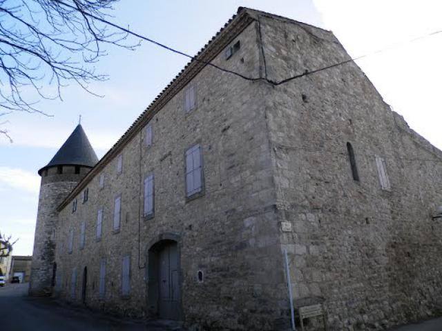 Château de VILLENEUVE-MINERVOIS, XIIe siècle