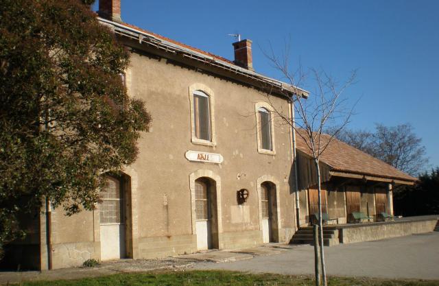 La gare désaffectée d'Azille