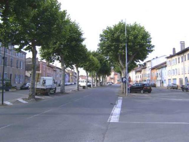 Pont-de-Vaux: Rue André
