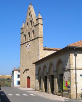 Salles-sur-l'Hers, son église et sa halle