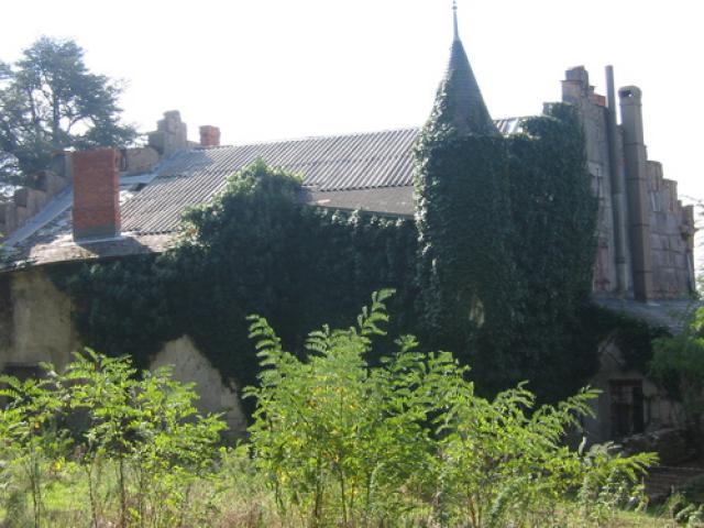 Dovecot of Chateau at Pujol 2003