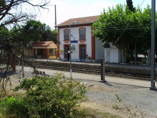 Leucate, Aude, France: La Franqui railway station photographer: Gerbil, summer 2006