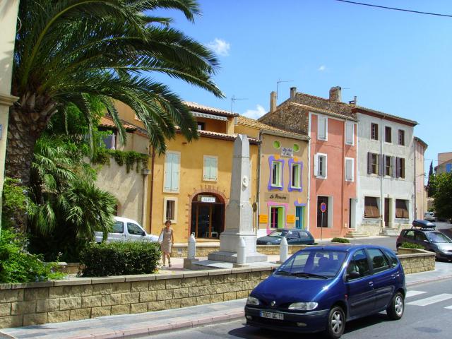 Leucate, Aude, France: Leucate Village, memorial to commemorate the dead of two World Wars. photographer: Gerbil, summer 2006