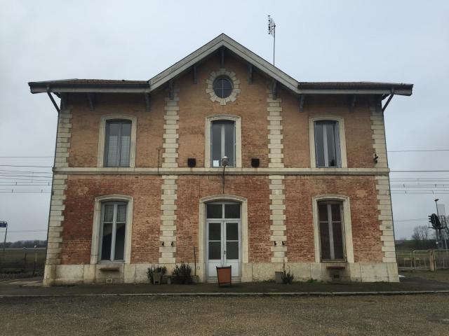 Gare La Vavrette-Tossiat.