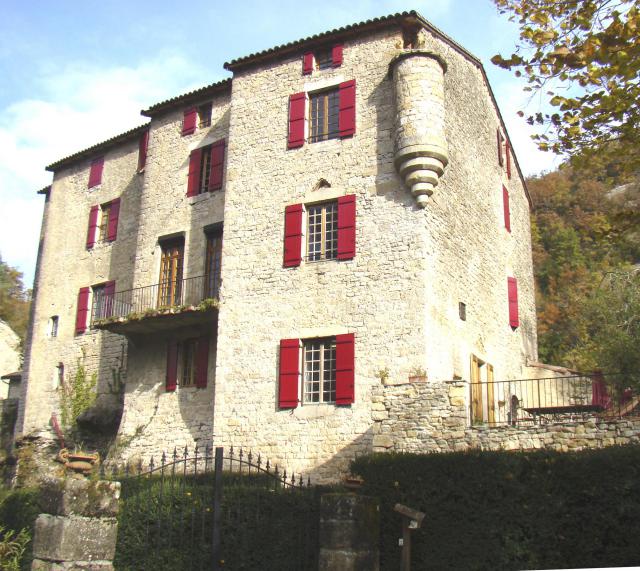 Château de Sorgues (Cornus - Aveyron)