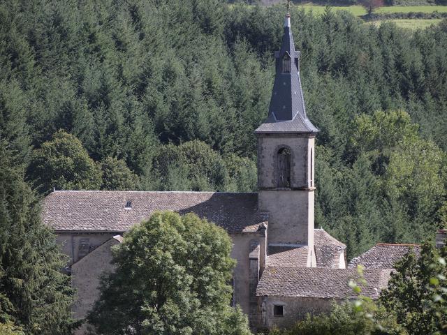 Ayssènes, église St-Amans à Coupiaguet