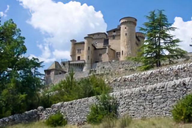 Château de Cabrières.