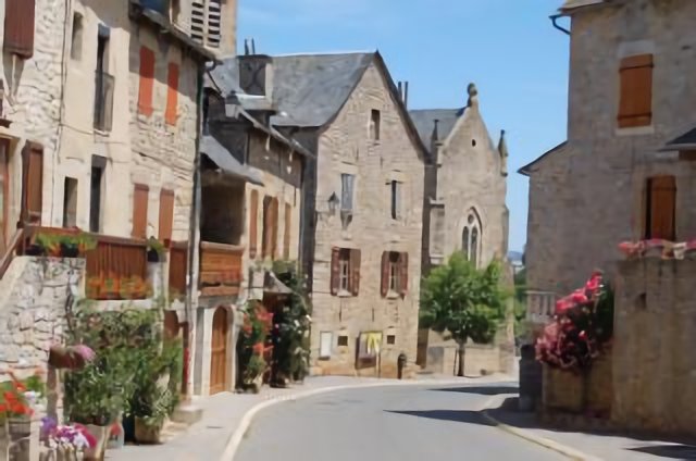 Severac l' Eglise village