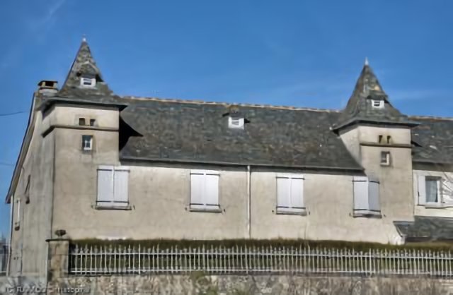 Duos de pigeonniers à Memer (Aveyron 12)