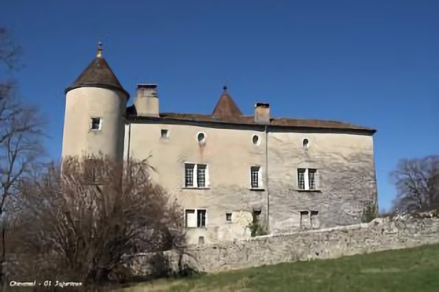 01 Jujurieux - Chenavel Château