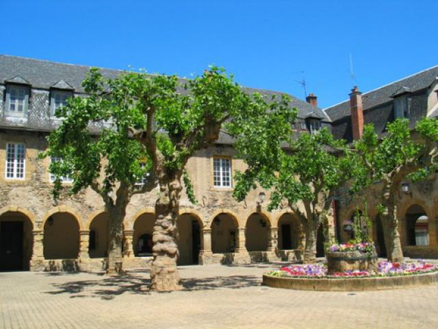 St-Geniez-d'Olt - Cloître