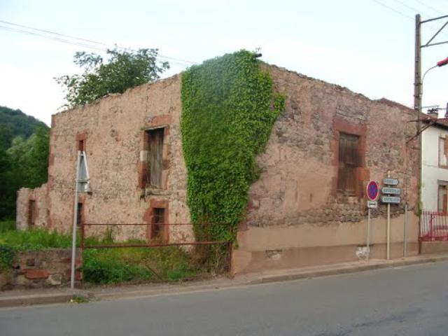 maison fantome firmi 12300
