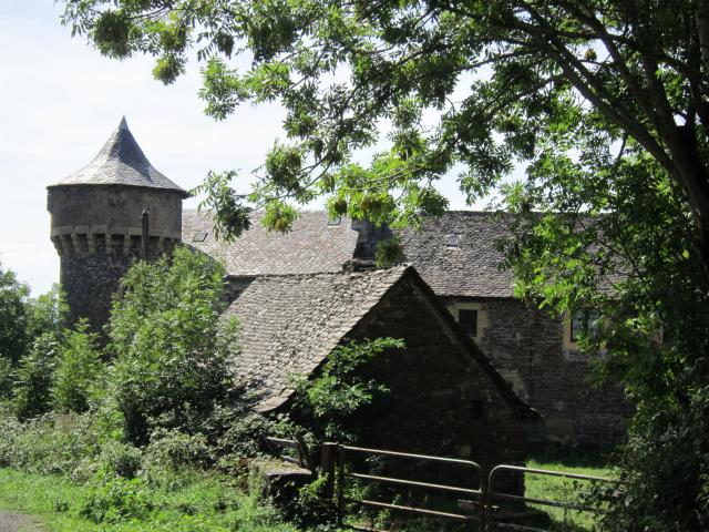 Château de la Salle (Prades d'Aubrac)